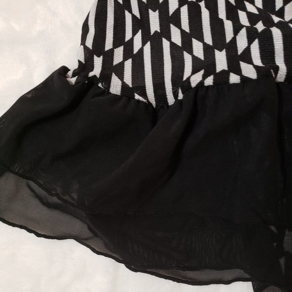 Black and White Romper - Picture 3 of 6